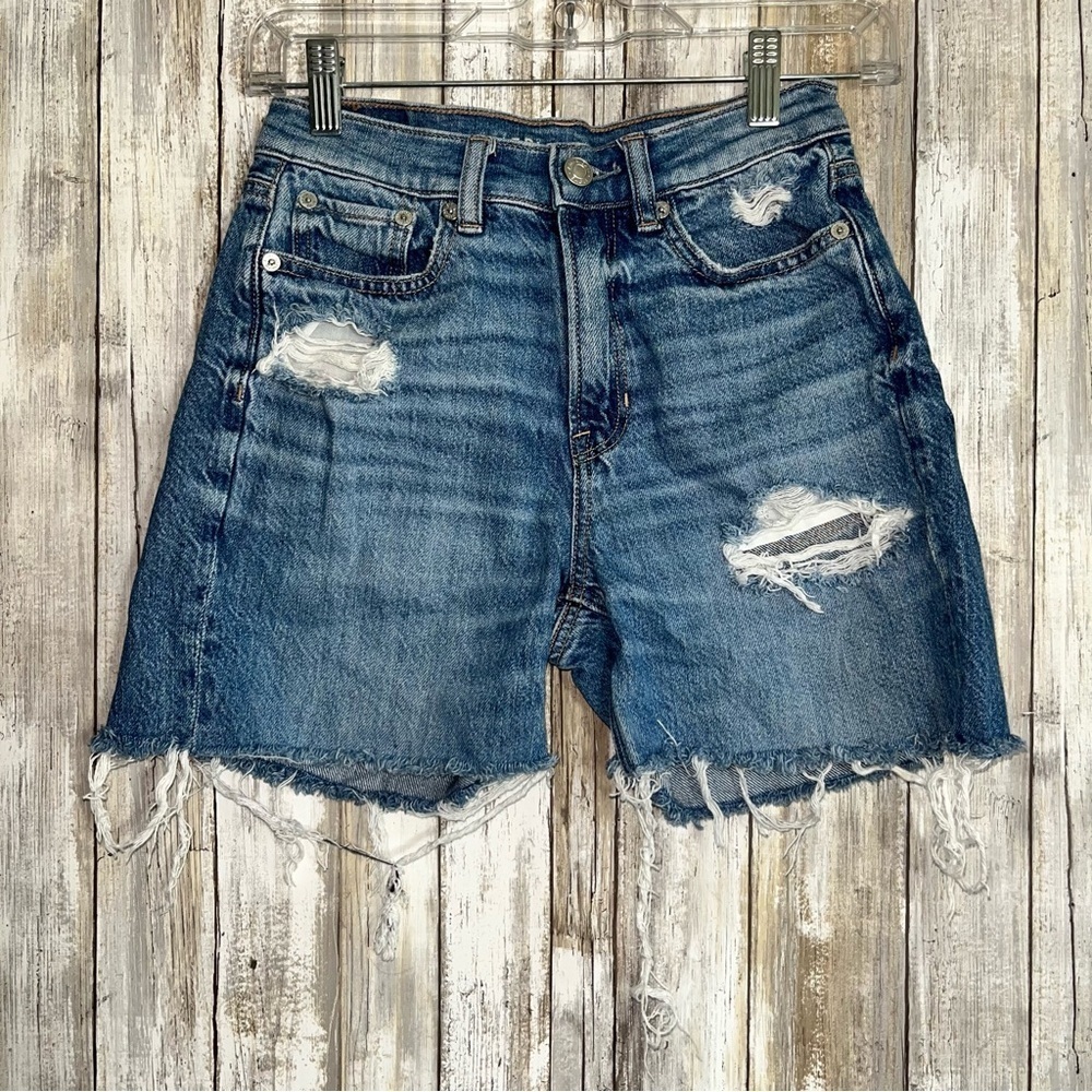 American Eagle Super High Rise Baggy Straight Comfort Stretch Waistband Shorts - Picture 1 of 7